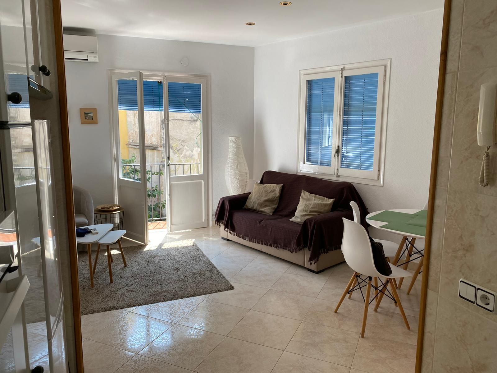 Sala d'estar de Apartament de lloguer en  Tarragona Capital amb Aire condicionat, Moblat i Forn