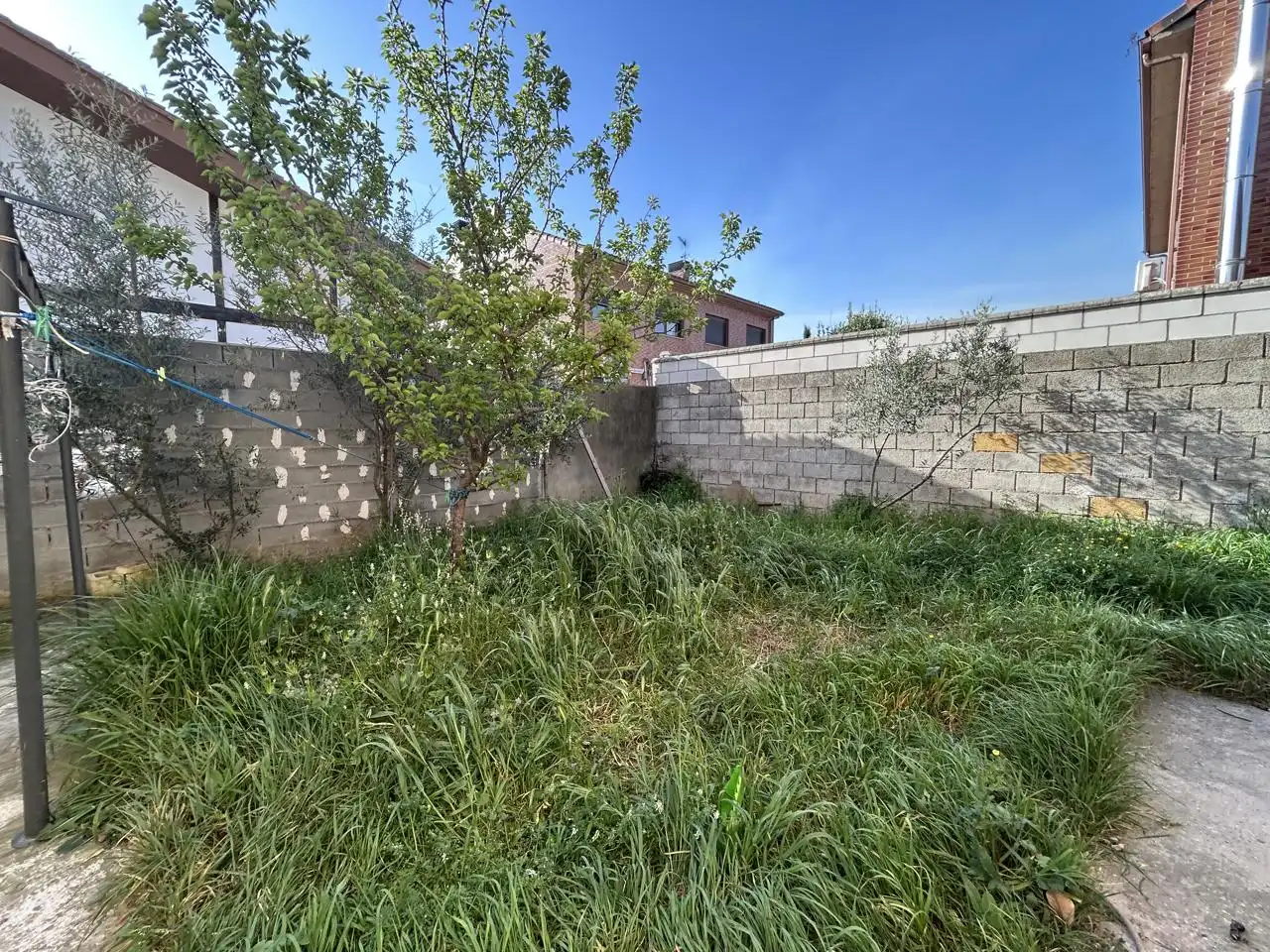 Casa o chalet en venta en Castejón (Navarra) con Jardín privado, Trastero y Balcón