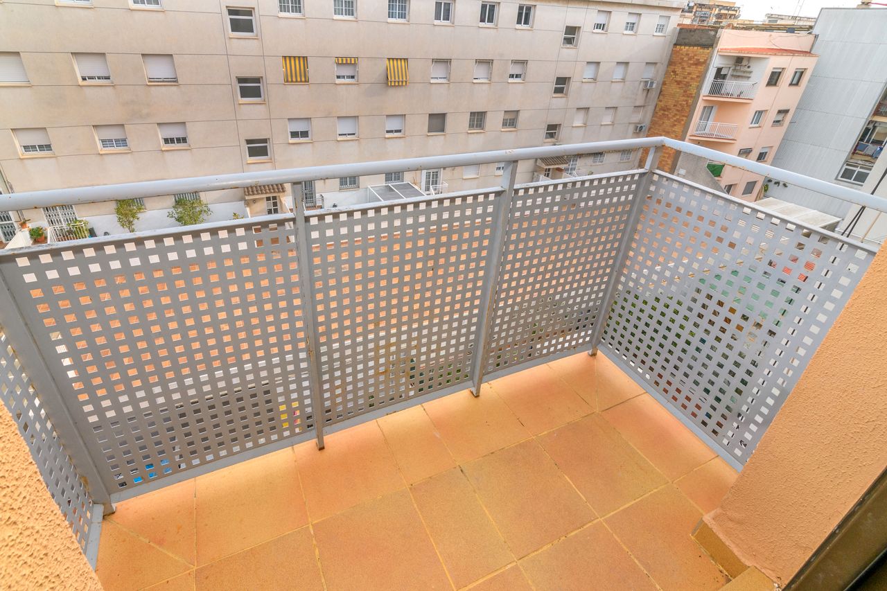 Terrassa de Àtic en venda en Viladecans amb Aire condicionat i Balcó