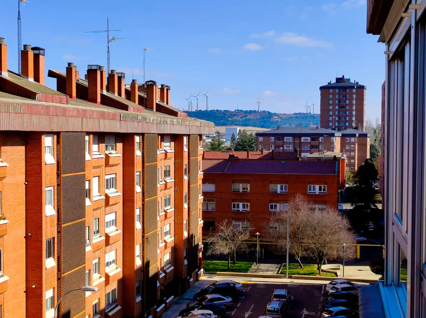 Vista exterior de Pis en venda en Pan y Guindas