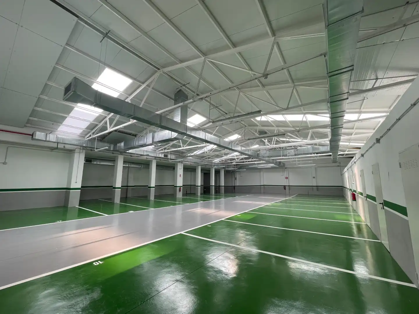 Garage zum Verkauf in Salamanca mit Alarm