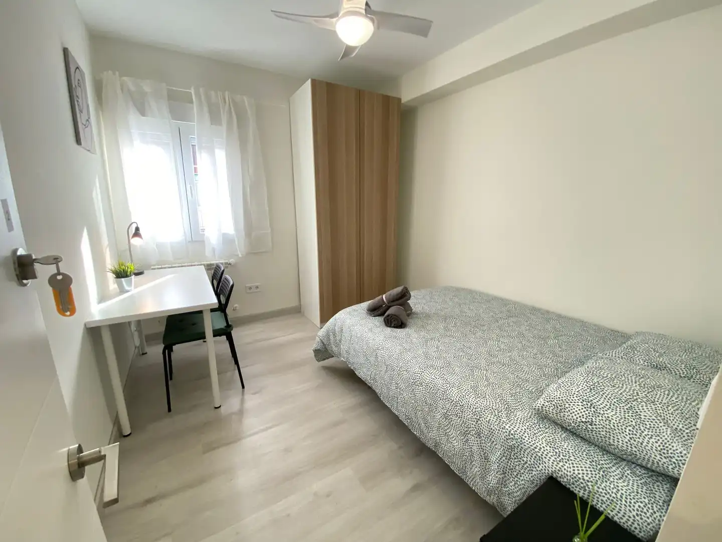 Habitació a Calle Amos de Escalante, 12, Pueblo Nuevo