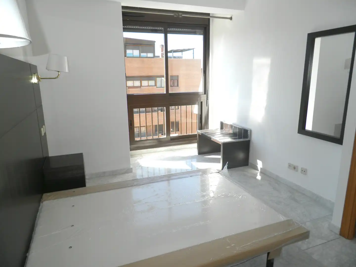 Habitación de Piso de alquiler en Madrid con Aire acondicionado, Calefacción y Horno