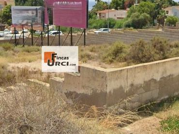 Terreno residencial en venta en Urbanizacion de la Calarreona