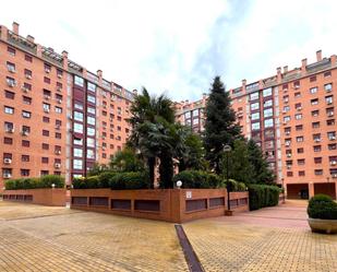 Vista exterior de Pis en venda en  Madrid Capital amb Aire condicionat, Calefacció i Jardí privat