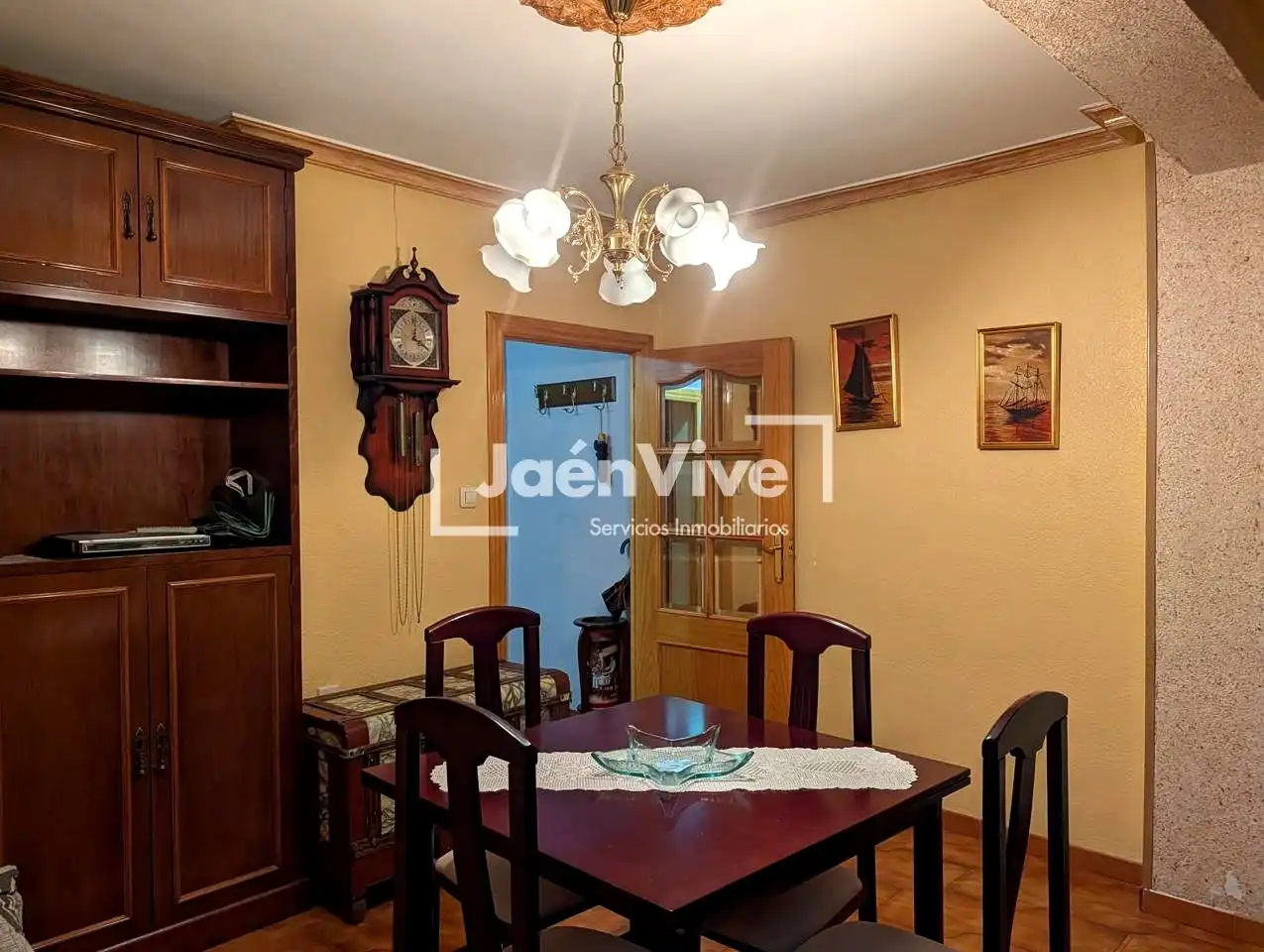 Comedor de Planta baja en venta en Jaén con Aire acondicionado y Amueblado