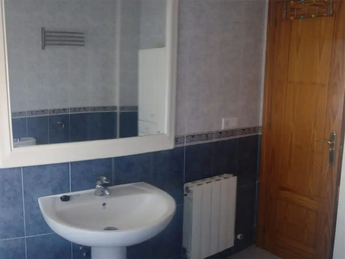 Baño de Casa adosada en venta en Jun con Aire acondicionado y Balcón