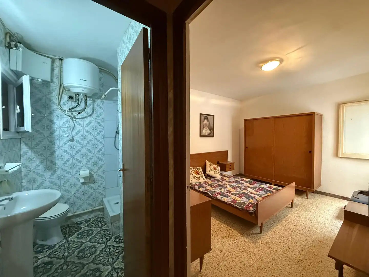 Habitación de Piso en venta en Olesa de Montserrat con Calefacción, Terraza y Horno