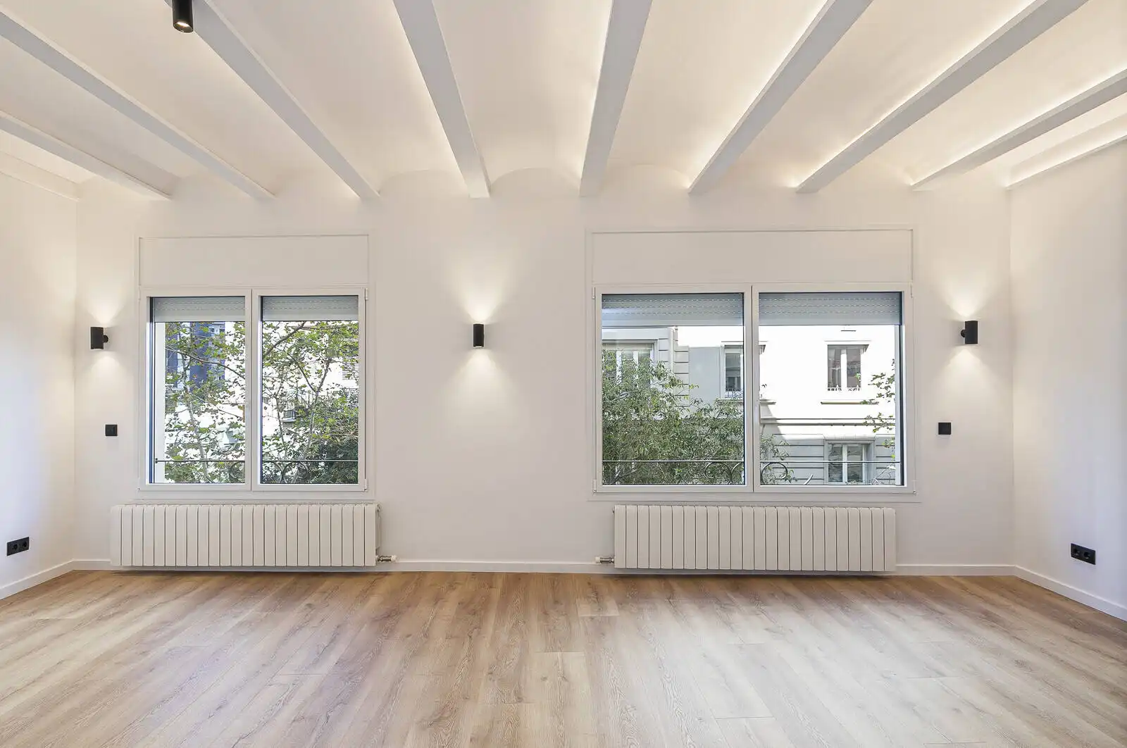 Mini appartamento con terrazza in vendita a Les Corts, imagen 2