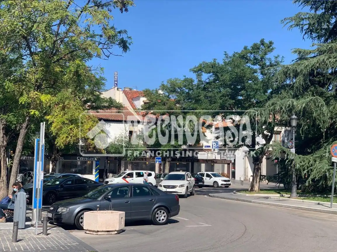 Exterior view of Garage for sale in Madrid
