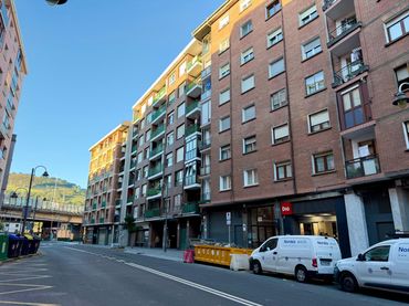 Flat with lift for sale in Basurtu - Zorrotza
