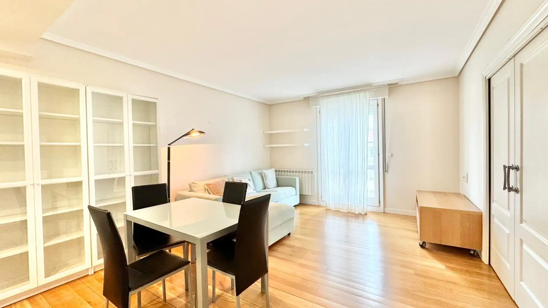 Flat for rent in Plaza del General Loma, Lovaina