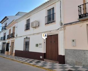 Vista exterior de Casa adosada en venda en Teba amb Aire condicionat