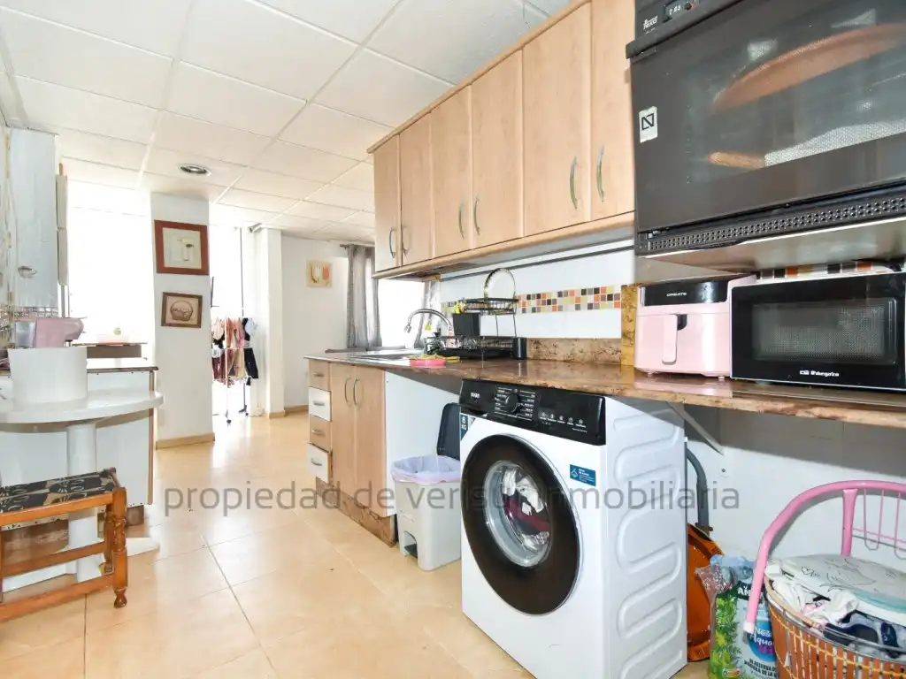 Kitchen of Flat for sale in Águilas  with Air Conditioner, Oven and Balcony