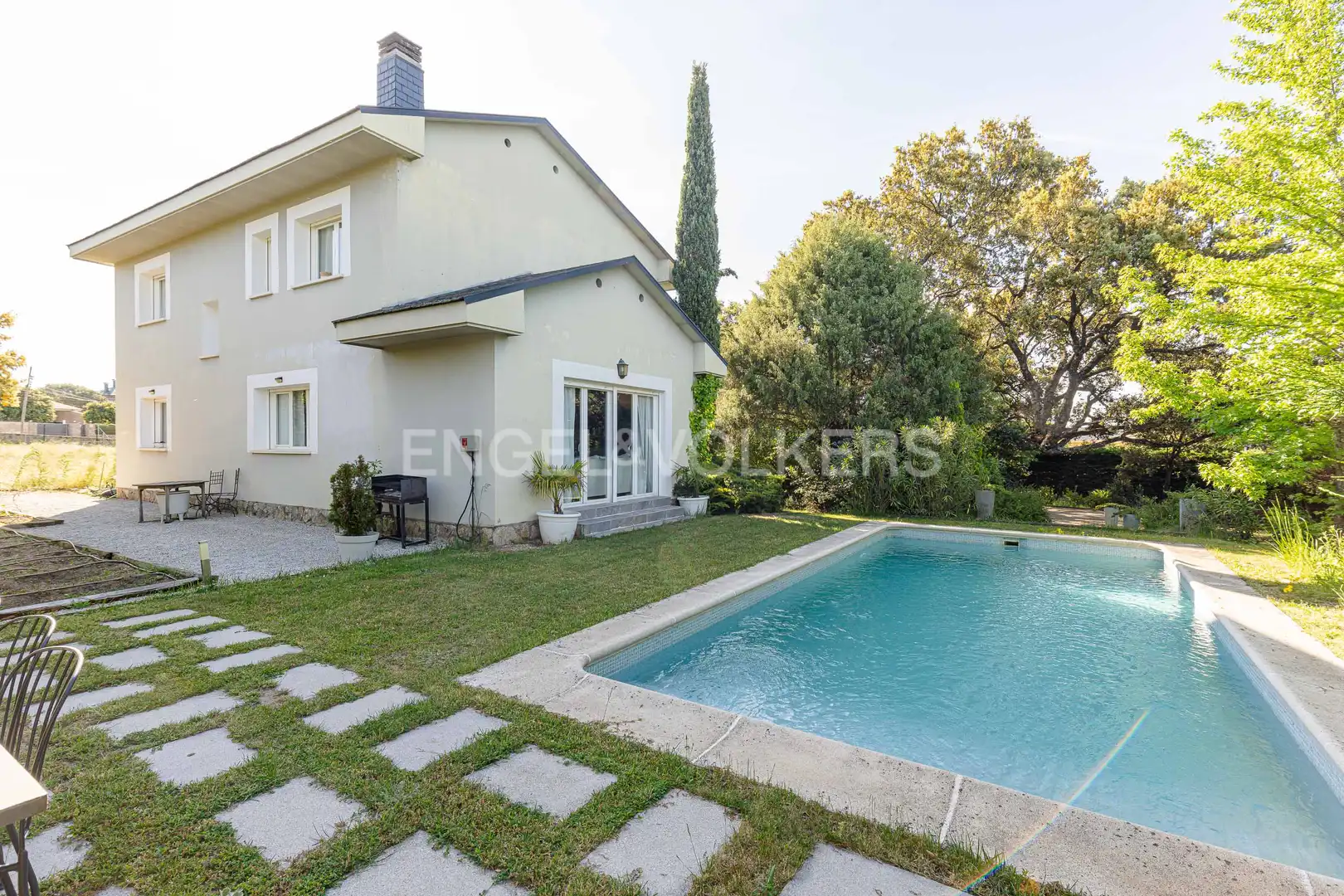 Exterior view of Houses for sale in Valdemorillo  with Heating, Private garden and Terrace