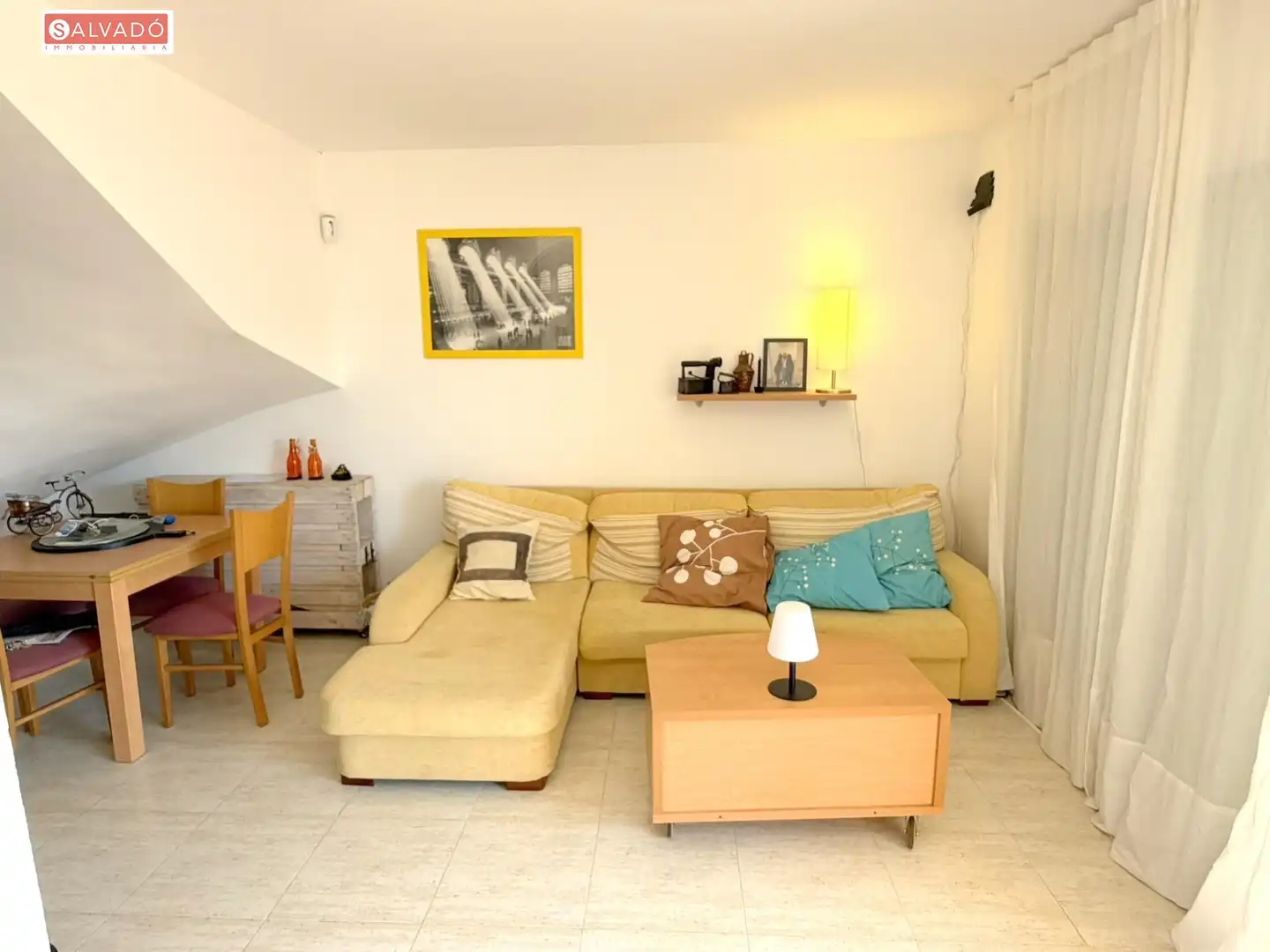 Sala de estar de Casa adosada en venta en Calafell con Calefacción, Jardín privado y Terraza