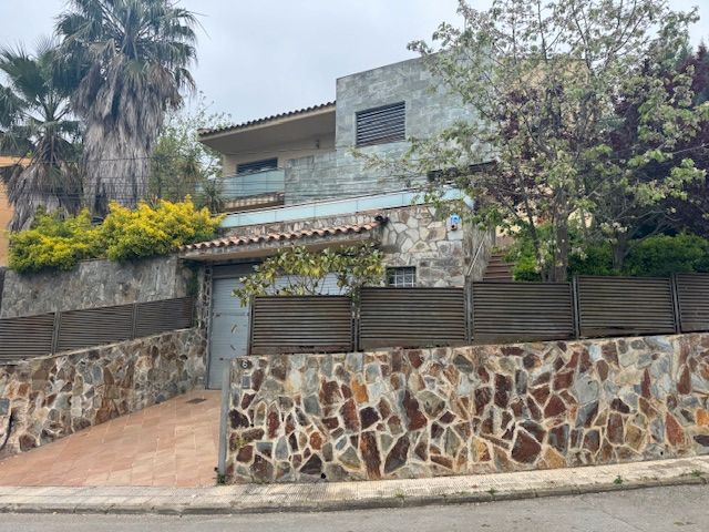 Exterior view of House or chalet for sale in Blanes  with Air Conditioner, Heating and Private garden
