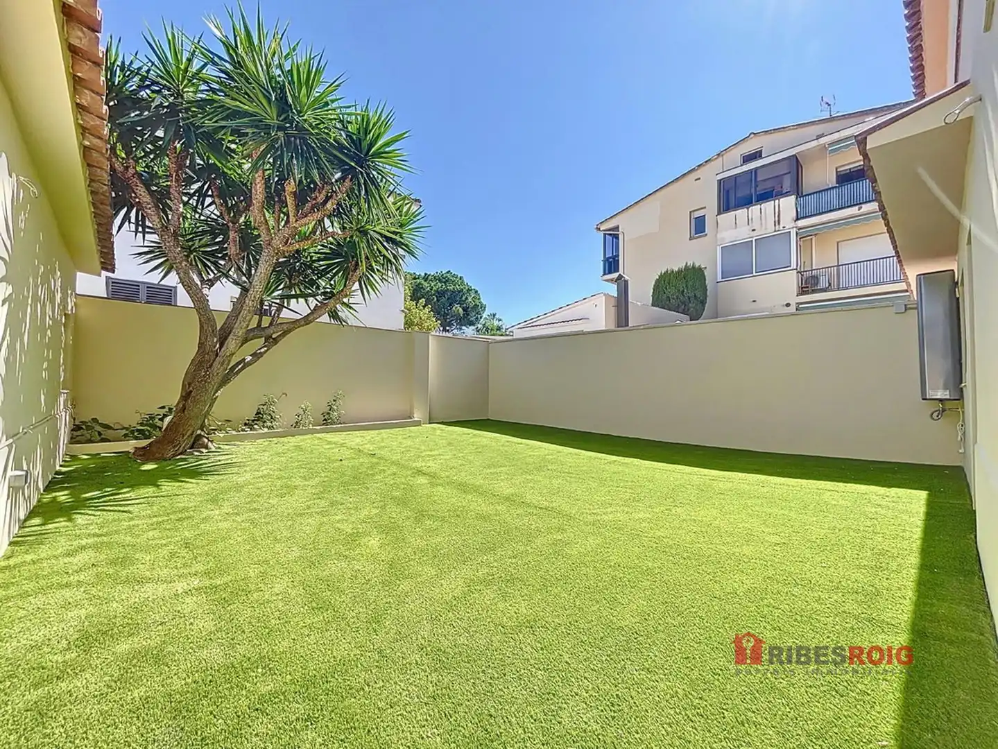 Detached homes for sale in Circumval Lacio, Centre