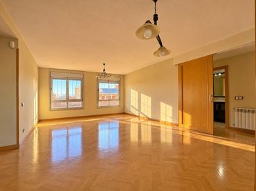 Wohnung mit Pool zum Verkauf in peseta