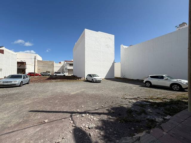 Terreno residencial en Venta en Calle el Cabracho en Pozo Izquierdo