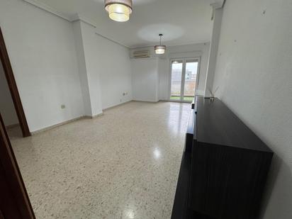 Vista exterior de Pis en venda en Badajoz Capital amb Aire condicionat, Calefacció i Terrassa