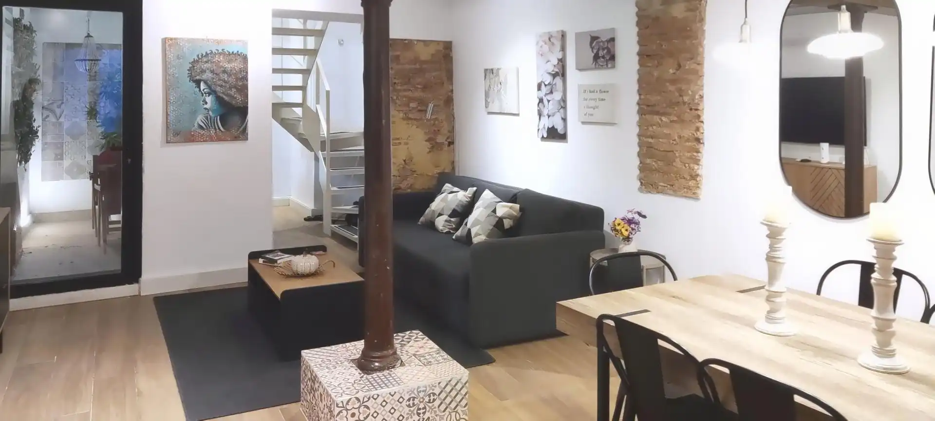 Sala de estar de Dúplex en venta en Valencia con Calefacción y Amueblado