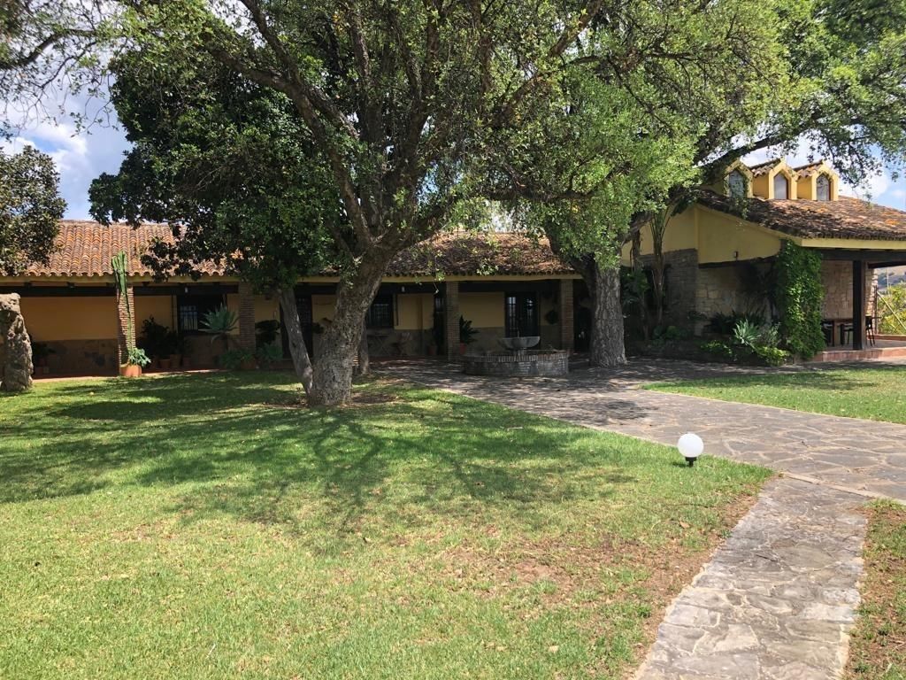 Vista exterior de Finca rústica en venda en Jimena de la Frontera amb Calefacció, Jardí privat i Terrassa