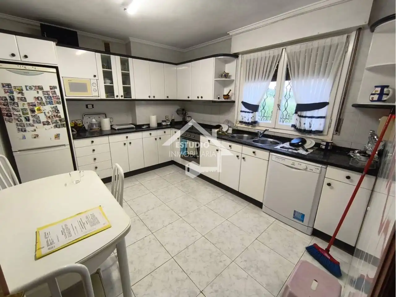 Cocina de Casa o chalet en venta en Mendavia con Calefacción, Jardín privado y Parquet