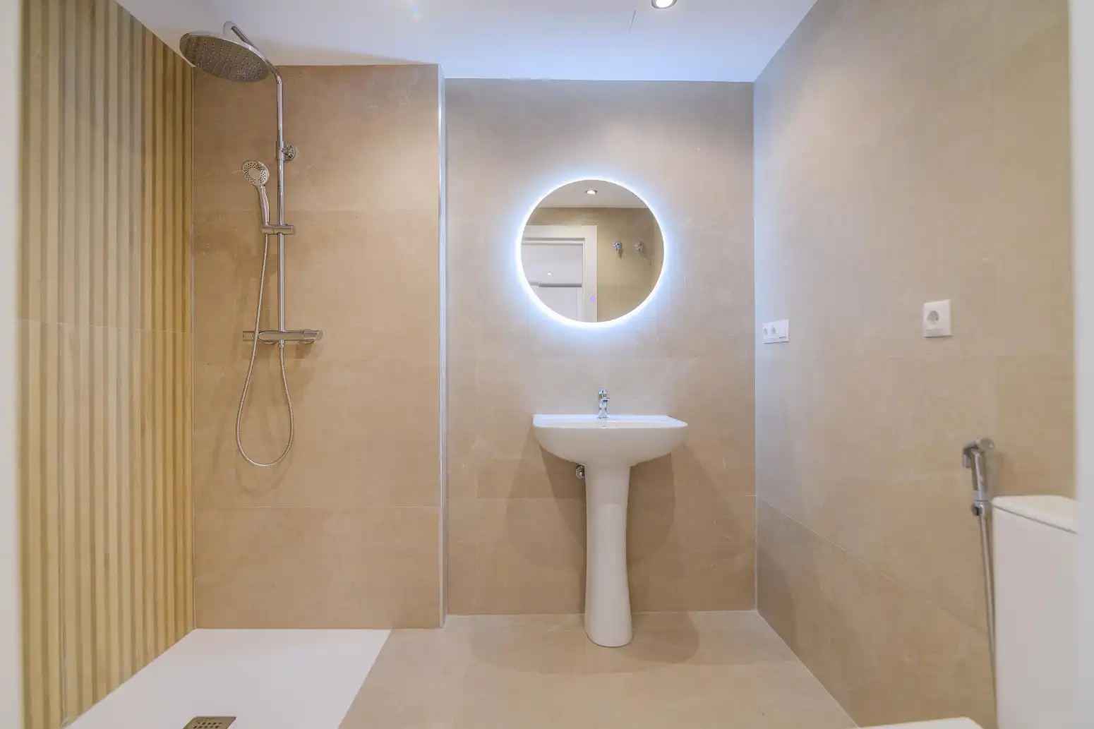 Piso con ascensor en venta en Sant Boi de Llobregat - Carrer Victòria, imagen 4