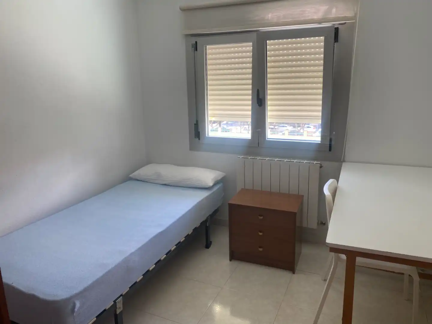 Schlafzimmer von Wohnung zur Miete in Huesca mit Heizung, Terrasse und Möbliert