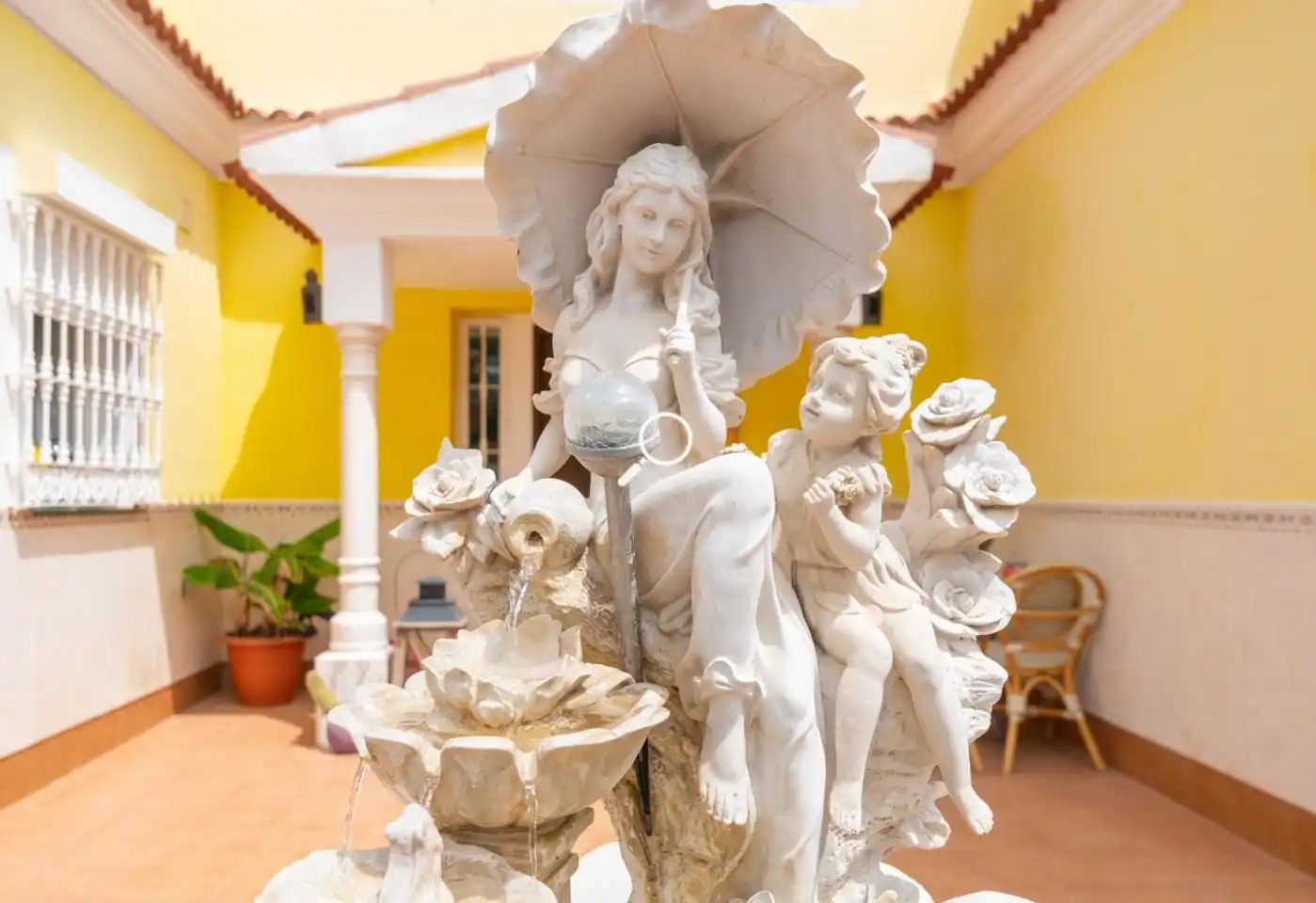 Jardí de Casa o xalet en venda en Alhaurín de la Torre amb Aire condicionat, Jardí privat i Terrassa