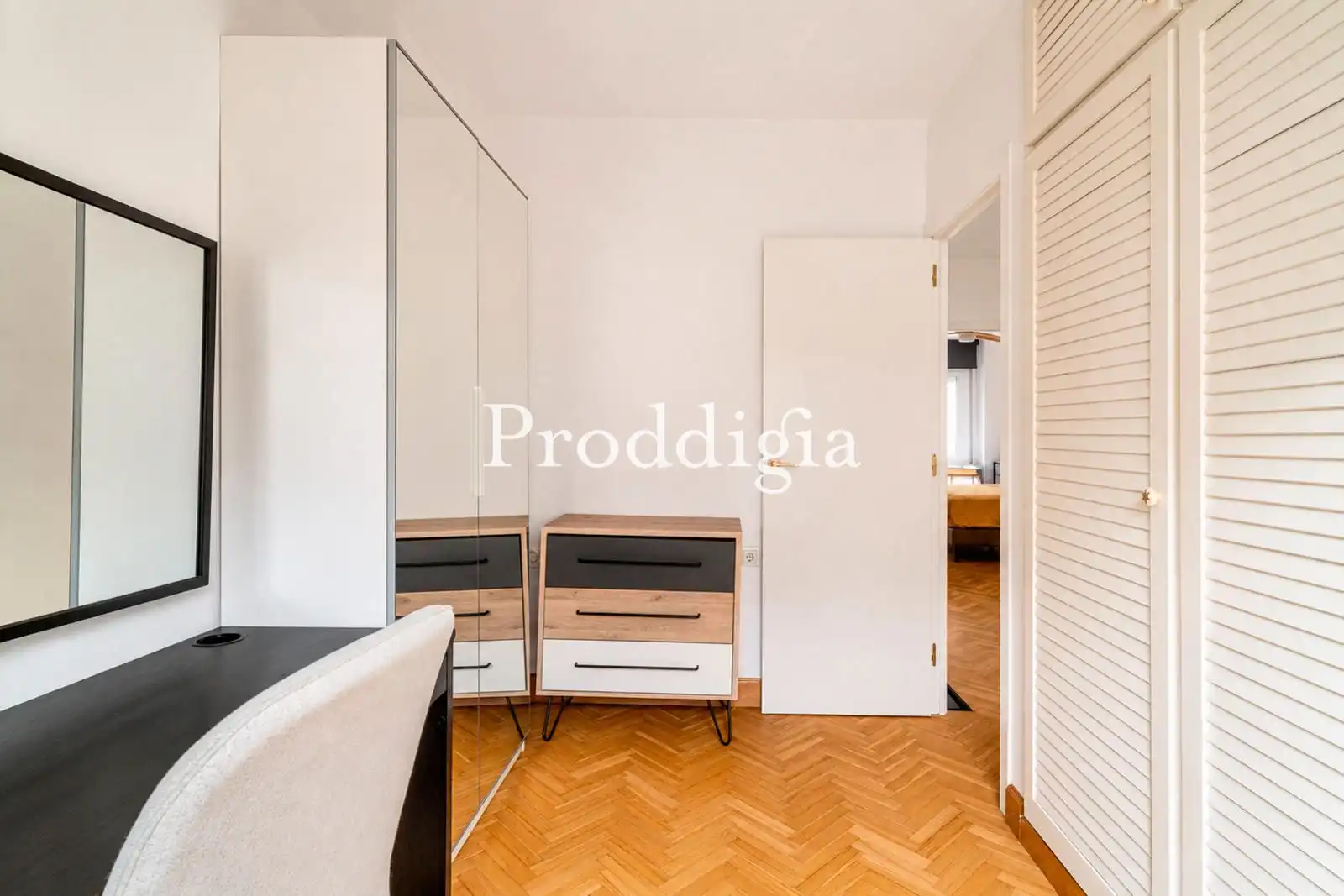 Habitación de Casa adosada en venta en Sant Cugat del Vallès con Terraza, Piscina y Piscina comunitaria