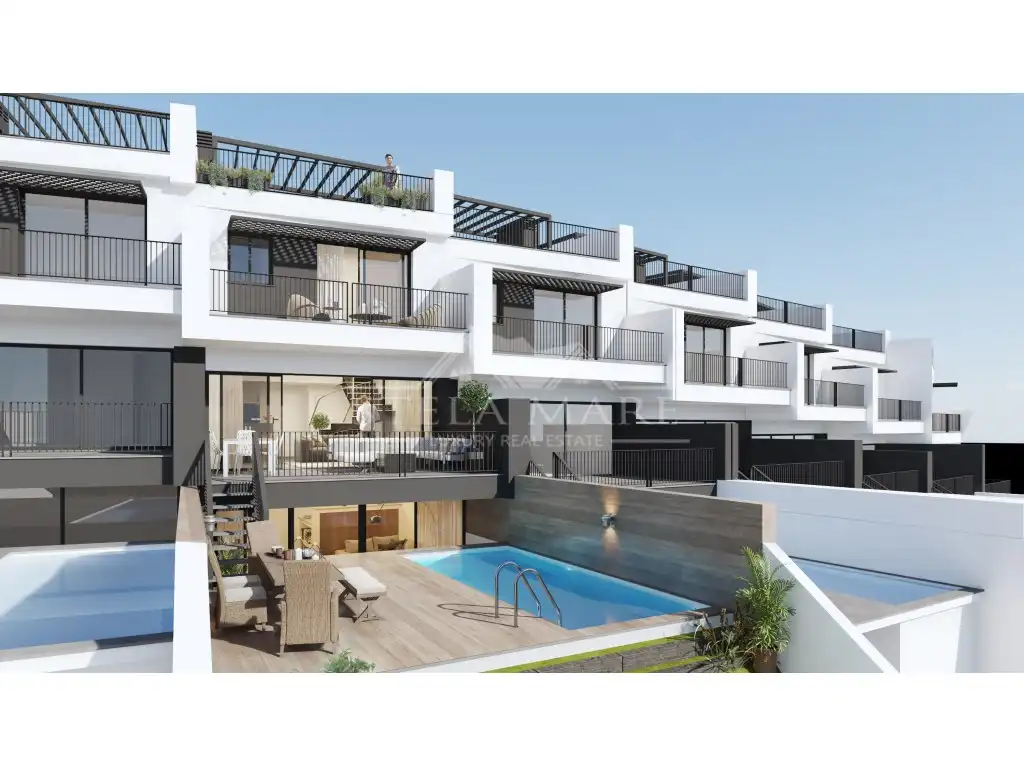 Vista exterior de Casa o chalet en venta en Nerja