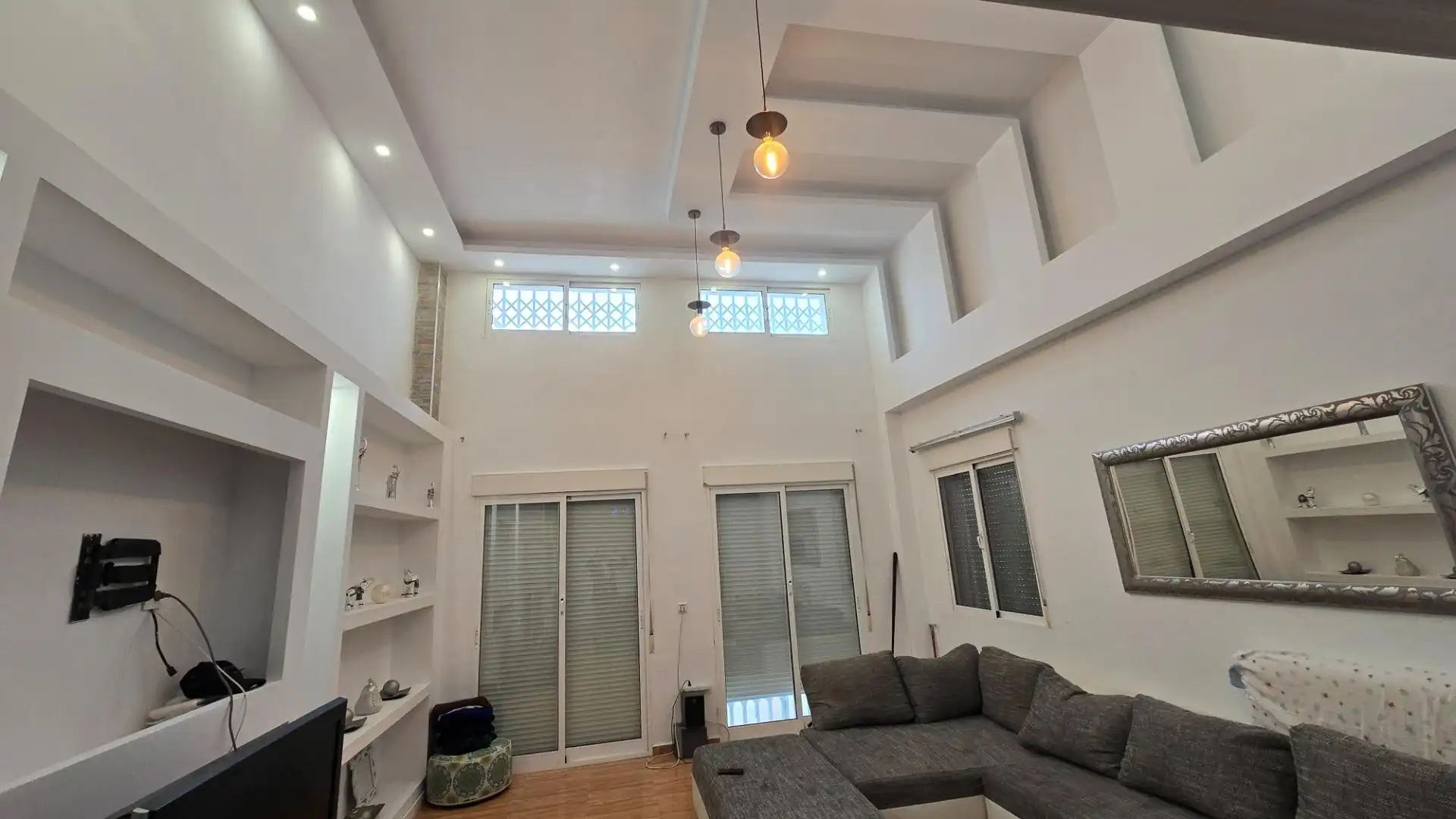 Sala d'estar de Casa o xalet en venda en Elche / Elx amb Aire condicionat, Terrassa i Traster