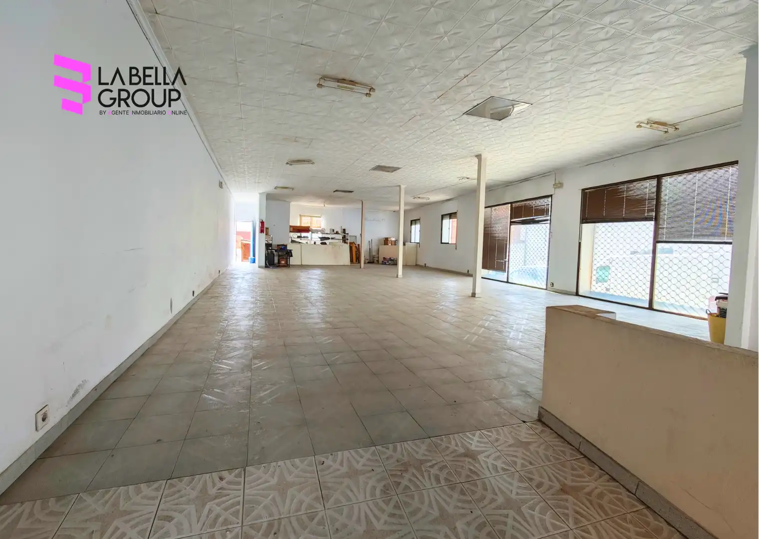 Business premises for sale in Avenida Vía del Calatraveño, imagen 2