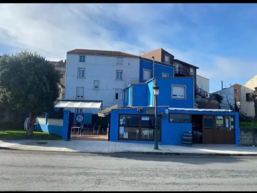 Local en venta en Ribeira con Terraza