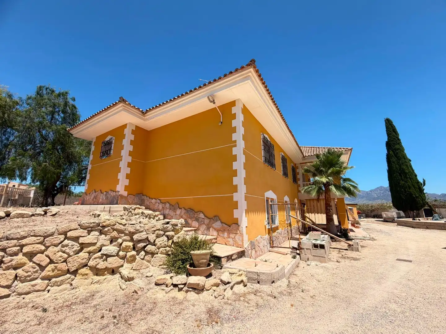 Vista exterior de Casa o xalet en venda en Mutxamel amb Terrassa i Piscina