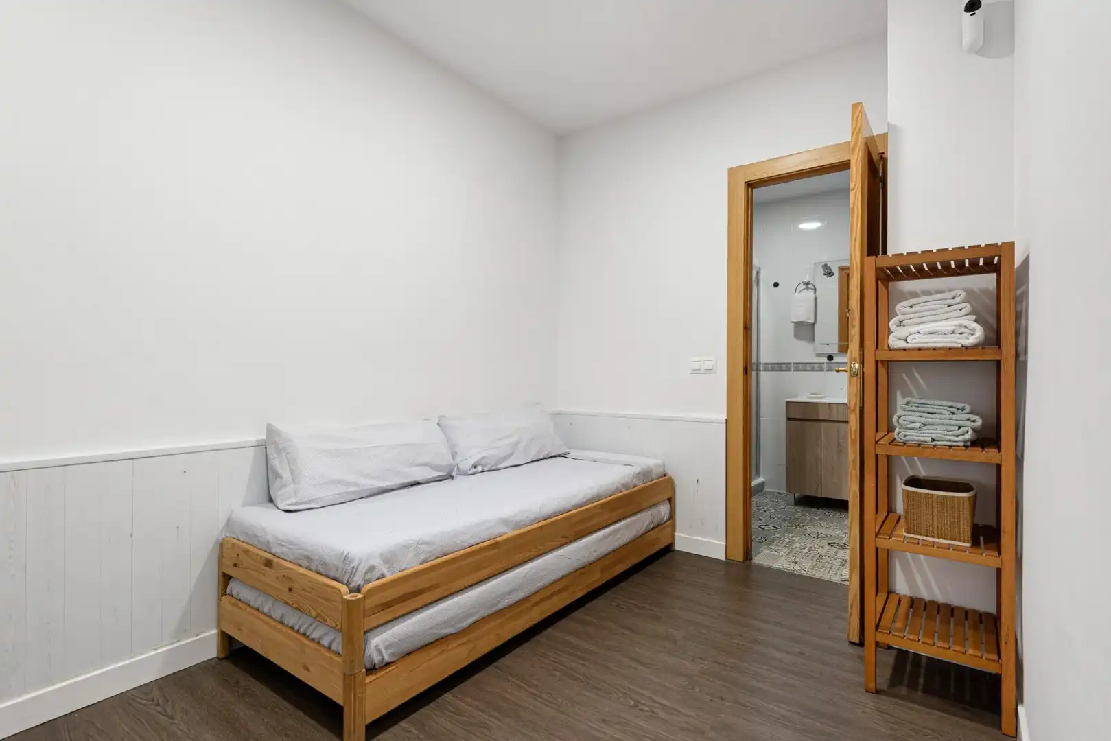 Bedroom of Ground floor for sale in Málaga  with Air Conditioner, Parquet flooring and Furnished