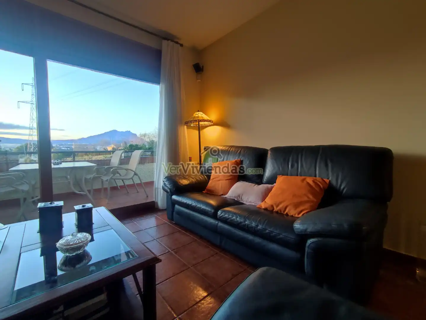 Sala d'estar de Casa o xalet en venda en Abrera amb Aire condicionat, Calefacció i Jardí privat