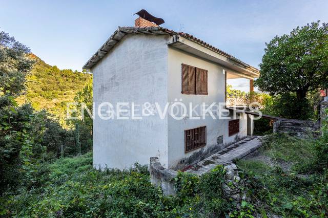 Casa-chalet en Venta en Bruguers