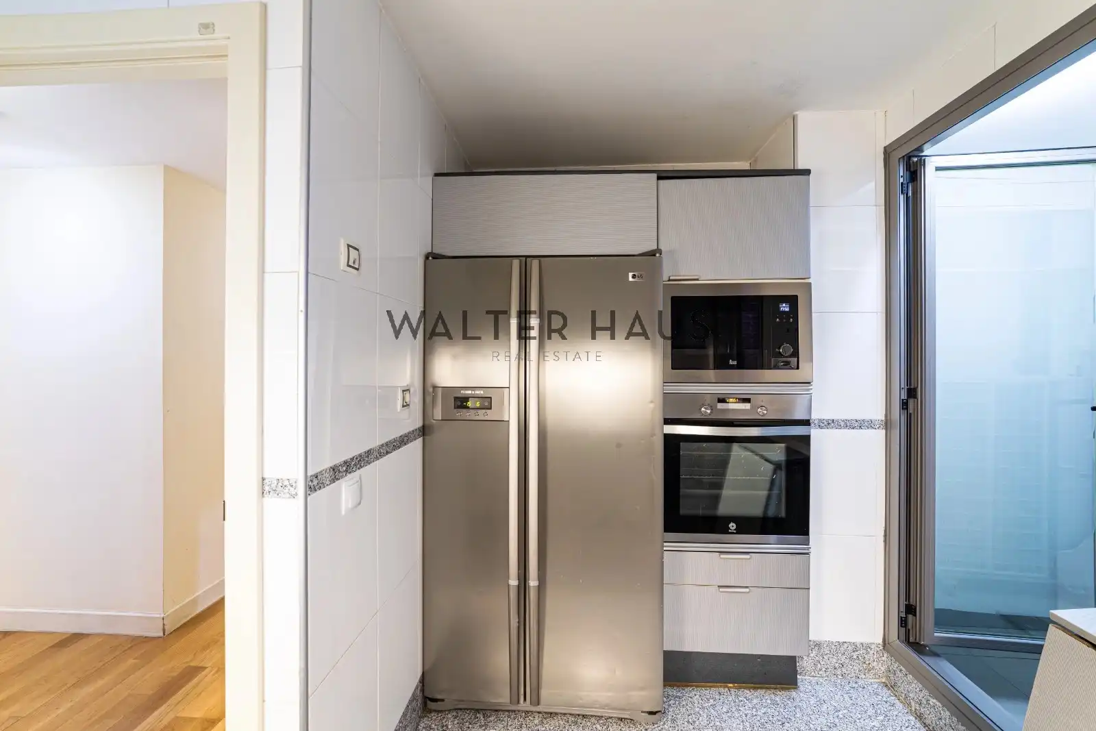 Kitchen of Flat for sale in Madrid  with Air Conditioner, Heating and Storage room