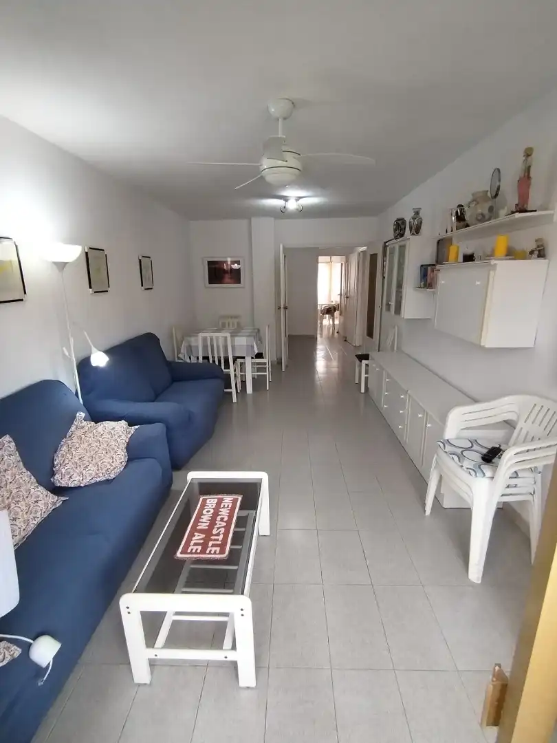 Sala d'estar de Pis en venda en La Manga del Mar Menor amb Terrassa, Moblat i Forn