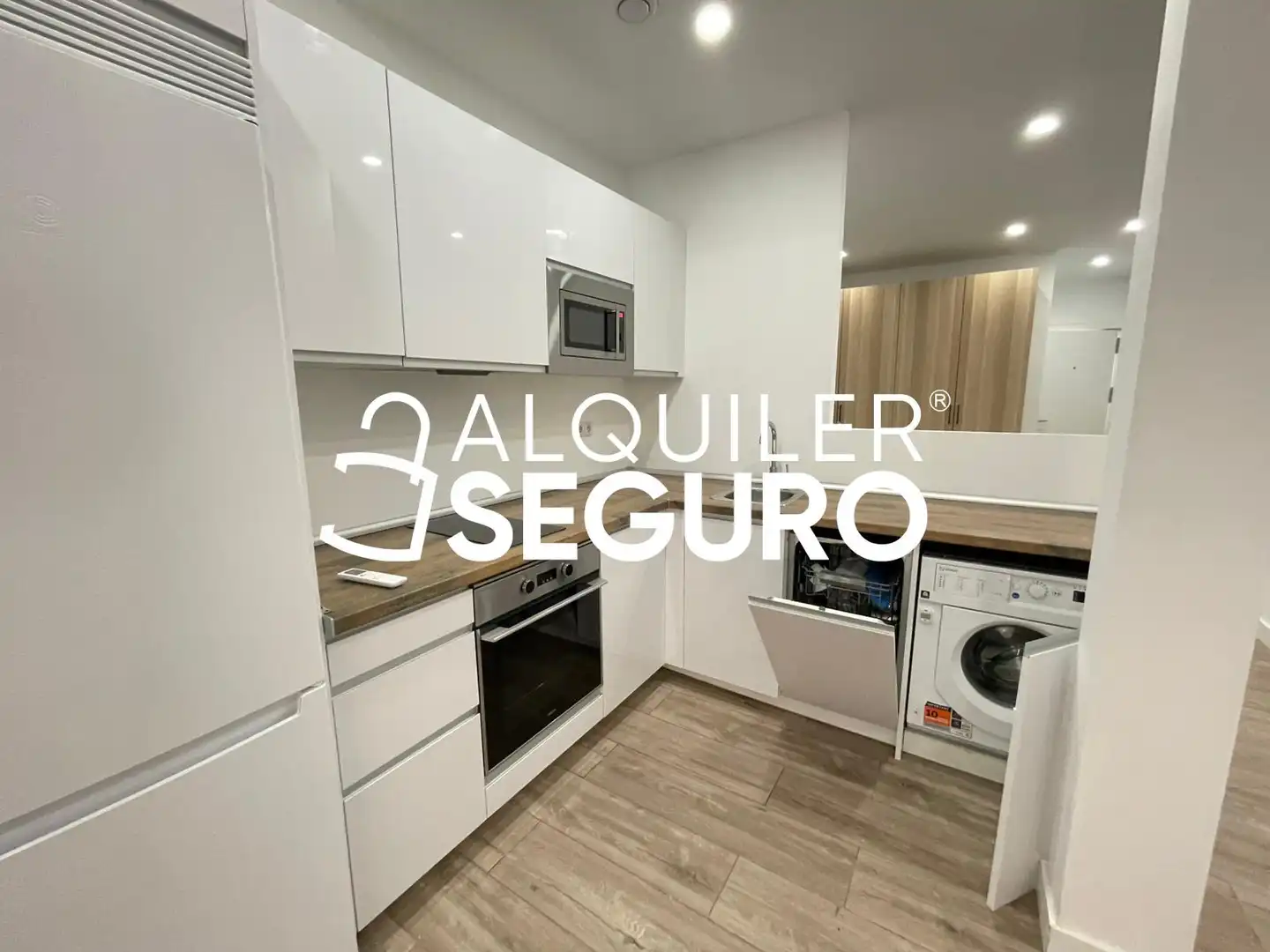 Kitchen of Study for rent in Madrid  with Air Conditioner