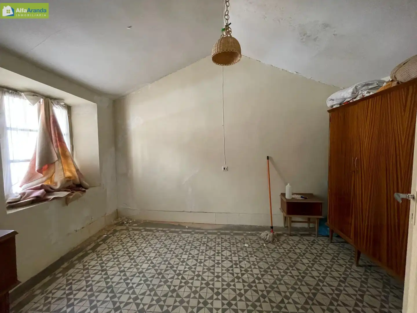 Finca rústica en venta en Roa con Terraza y Balcón