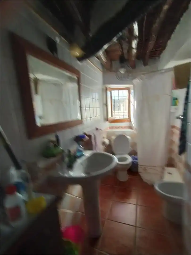 Bany de Pis en venda en Alcolea amb Aire condicionat, Moblat i Rentadora