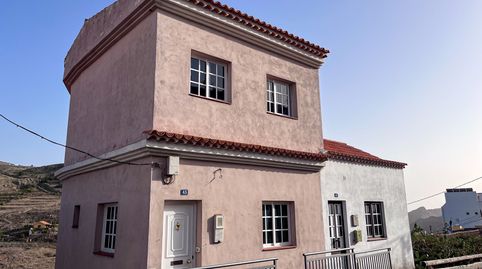 Casa en el pueblo de montaña de Arure