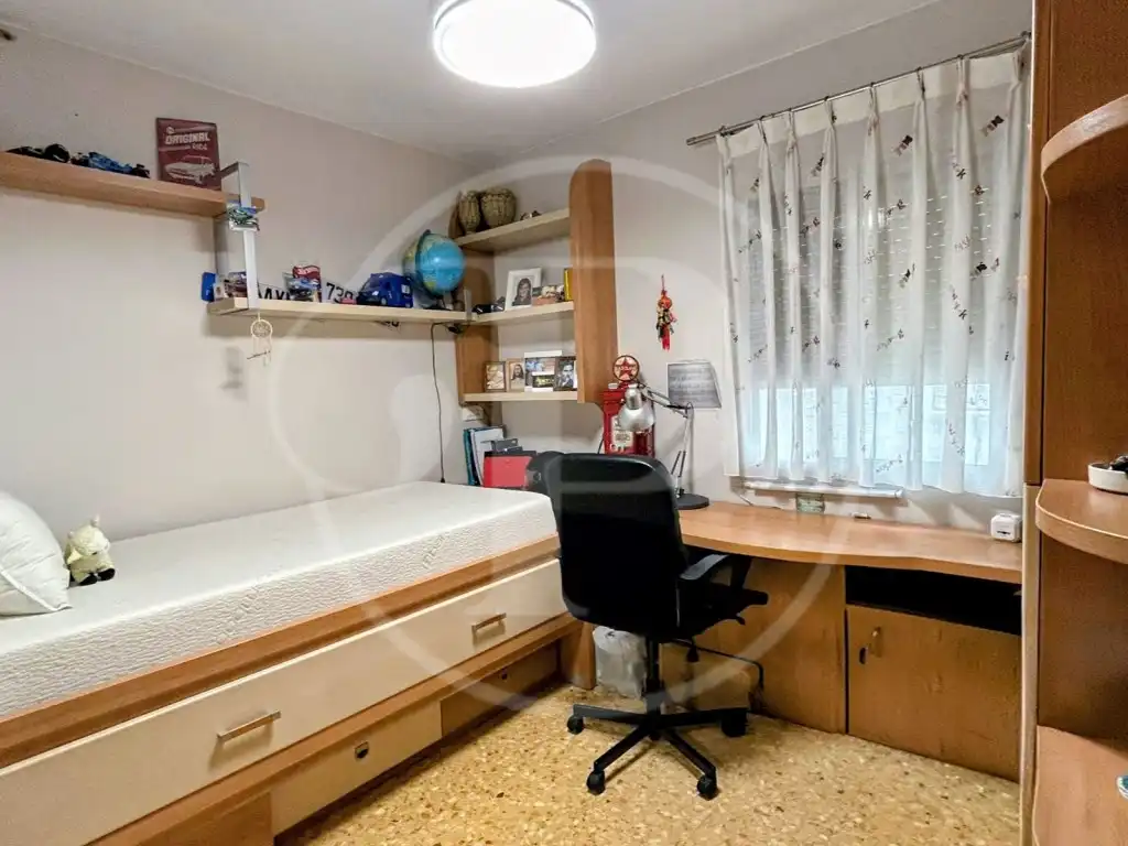 Bedroom of Flat for sale in Paterna  with Air Conditioner