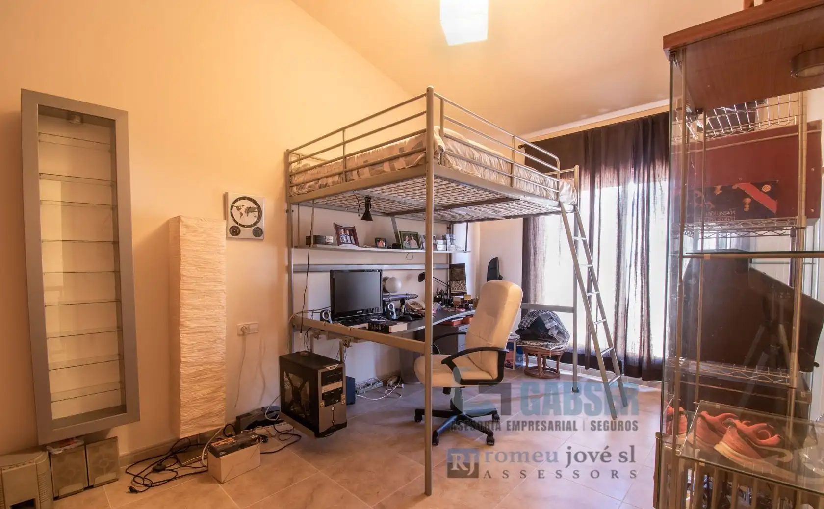 Habitación de Casa o chalet en venta en Cervià de Les Garrigues con Aire acondicionado, Calefacción y Terraza