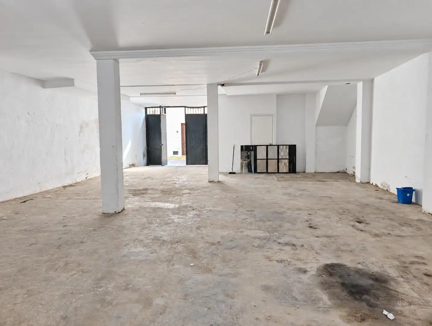 Local comercial de lloguer a Sanlúcar la Mayor, imagen 2