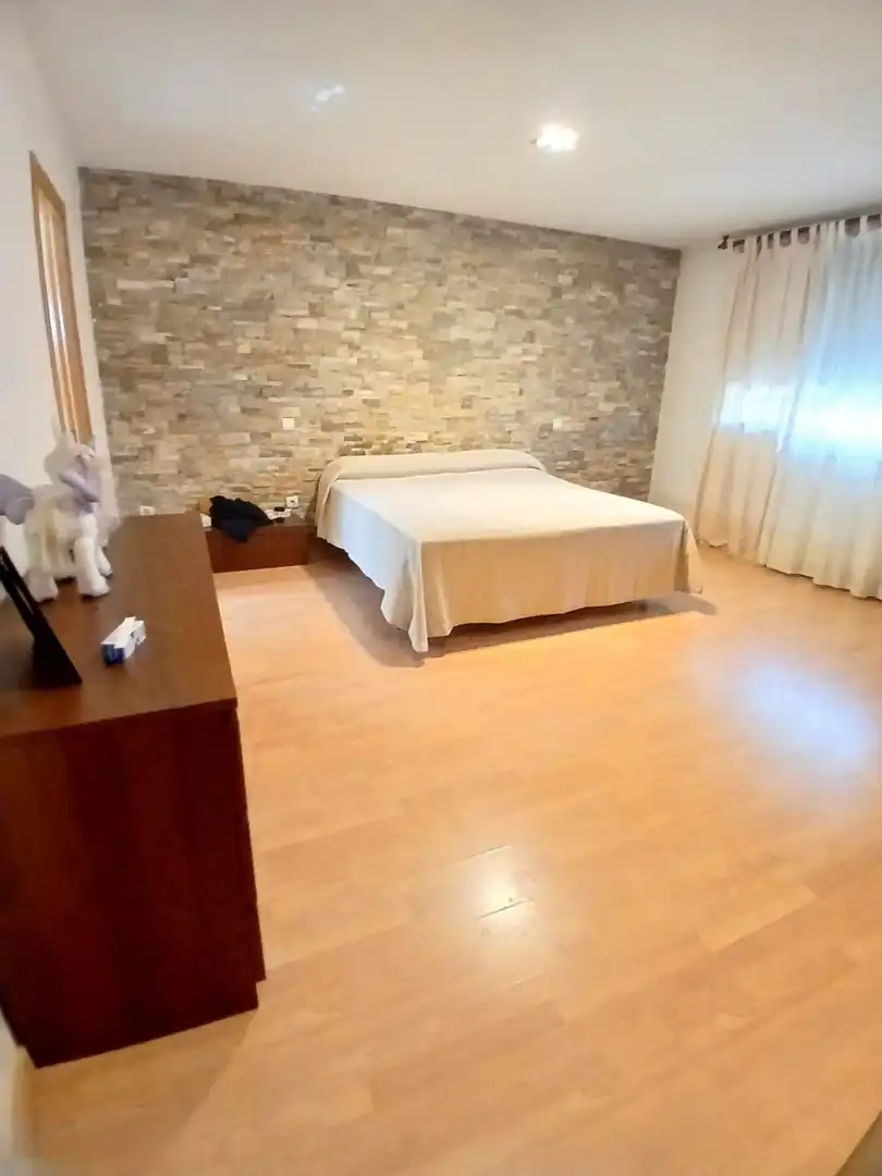 Bedroom of Houses for sale in Parla  with Heating, Private garden and Storage room